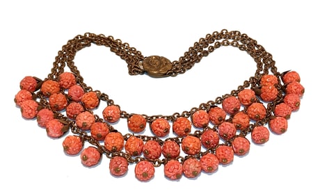 VINTAGE MIRIAM HASKELL STYLE 3 STRANDS FLORSAL CORAL GLASS NECKLACE 1930S-40S