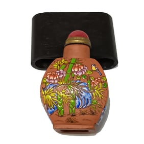 AN EXQUISITE ANTIQUE CHINESE 19TH C ENAMELED YIXING SNUFF BOTTLE