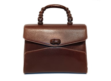 AN ELEGANT VINTAGE GUCCI BAMBOO LEATHER HANDBAG ITALY 1970S - 1980S