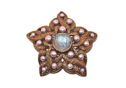 VINTAGE STEPHEN DWECK BRONZE STARFLOWER BROOCH WITH CARVED CENTER & PEARLS 2.1"