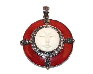 VINTAGE STERLING RED ENAMEL & CARVED FACE SUN PENDANT MARKED 925