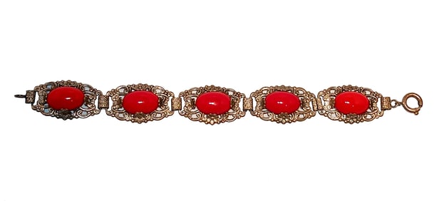 VINTAGE 1940S-50S SILVER TONE BRACELET RED LUCITE CABOCHON