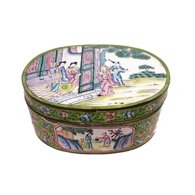 VIBRANT ANTIQUE CHINESE CANTON ENAMEL BOX QIANLONG MARK COURTLY SCENES & FLORAL SCROLLS