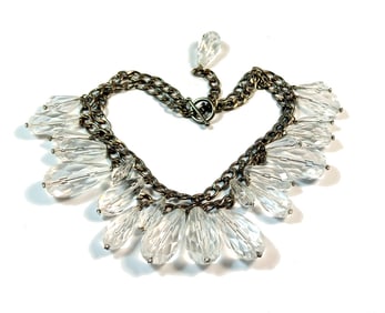 VINTAGE STATEMENT NECKLACE FACETED GLASS AND LUCITE DROPS 17"