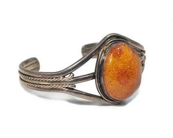 VINTAGE STERLING AND NATURAL BUTTERSCOTCH AMBER CUFF BRACELET