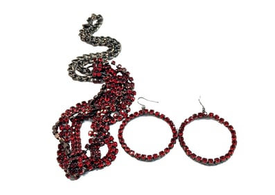 VINTAGE RED RHINESTONE SET BY DESIGNER ANN TAYLOR NECKLACE EARRINGS