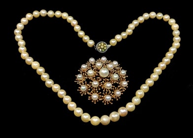 VINTAGE AKOYA PEARL NECKLACE & KREMENTZ CULTURED PEARL BROOCH LOT