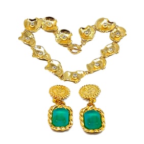 LOT OF HIGH END VINTAGE JEWELRY NECKLACE 18"  & EARRINGS 3" LONG