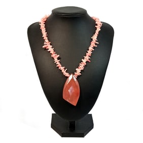 A STUNNING VINTAGE NATURAL PINK CORAL NECKLACE STERLING CLASP 16.5"  54 GRAMS