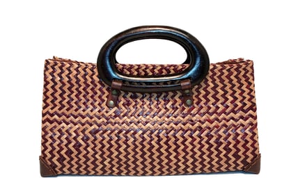 VINTAGE HANDWOVEN ZIGZAG TOTE BAG WITH WOODEN HANDLES MADE IN THAILAND