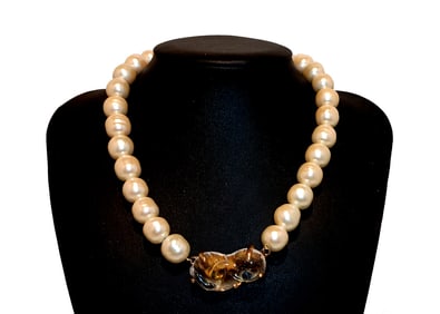 VINTAGE NECKLACE BY DESIGNER MARIQUITA MASTERSON