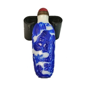 ANTIQUE CHINESE PEKING GLASS SNUFF BOTTLE FIGURES 3.4" TALL