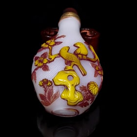 BEAUTIFUL CHINESE PEKING GLASS SNUFF BOTTLE QIANLONG SEAL MONKEY BIRDS QIANLONG SEAL