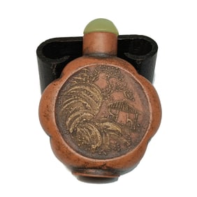 FINE ANTIQUE CHINESE 19TH C SLIP DECORATED YIXING SNUFF BOTTLE