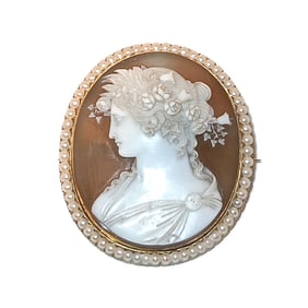 FABULOUS VICTORIAN 14K & 9K GOLD CAMEO BROOCH WITH NATURAL SEA PEARLS 22 GRAMS