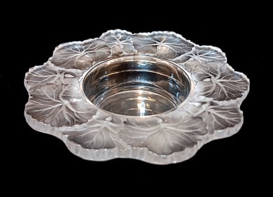 LALIQUE "HONFLEUR" CRYSTAL RING BOWL / ASHTRAY 5.75" - SIGNED "LALIQUE FRANCE"
