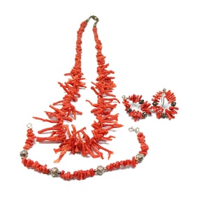 VINTAGE NATURAL RED CORAL SILVER PARURE NECKLACE BRACELET EARRINGS