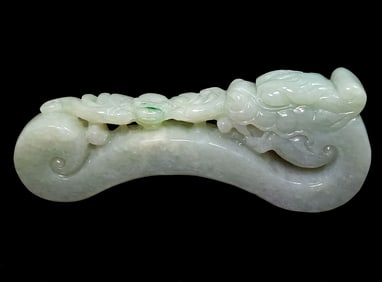 LARGE CHINESE JADE JADEITE BELT BUCKLE HOOK STATUE QING 3.5"  84 GRAMS