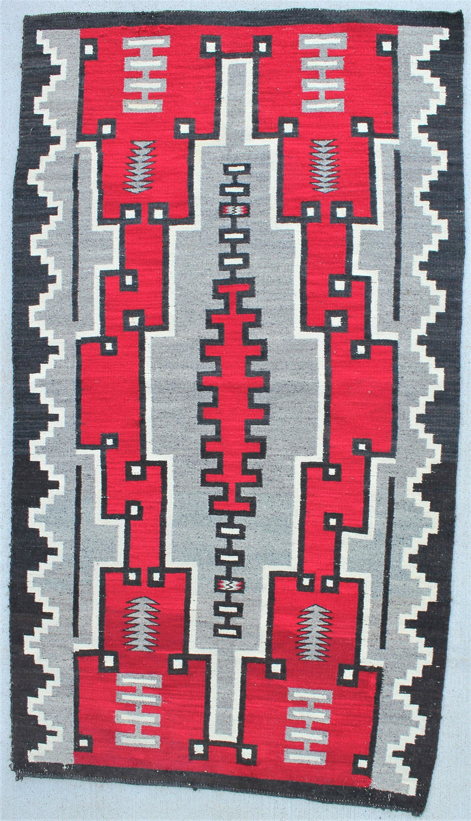 Large Navajo Rug: A brightly colored large Ganado rug with great style measuring 46"x 82".