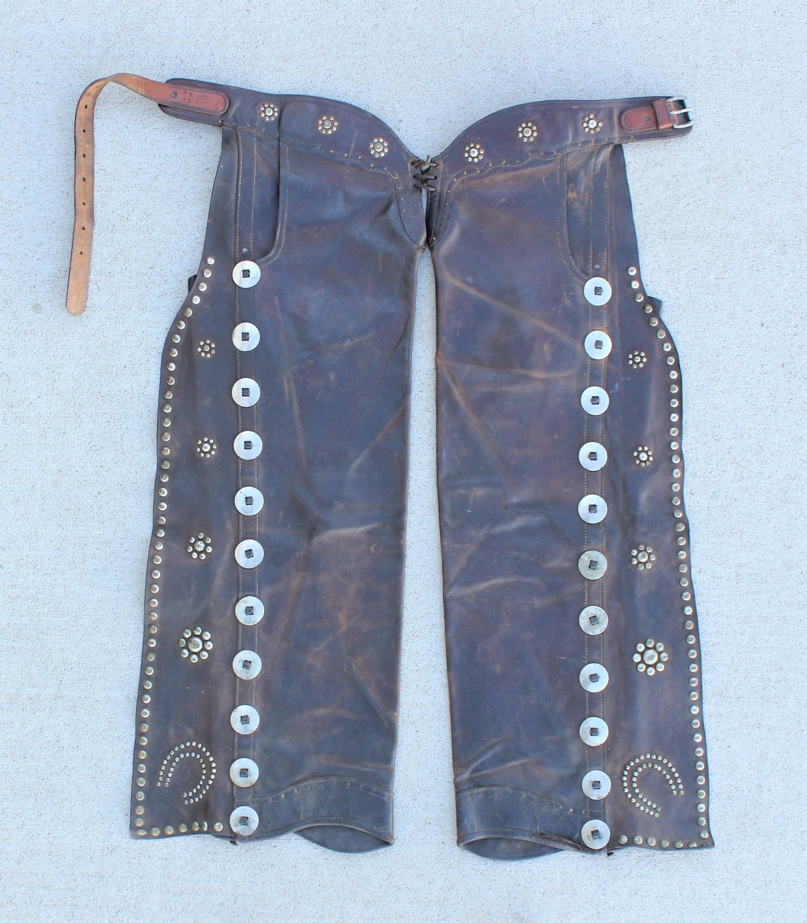 Stunning Clark Batwing Chaps (1 of 3)