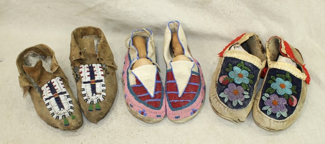 Grouping of Moccasins