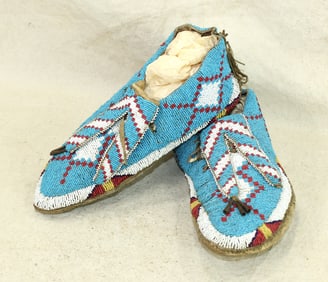 Northern Plains Moccasins