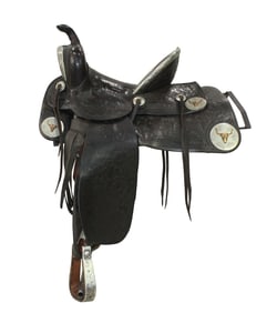 Outstanding Cheyenne Wyoming made saddle with a terrific profile, with large square skirts, a 14