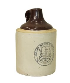 Very scarce early one gallon crock jug with great original stenciled label, In very nice condition