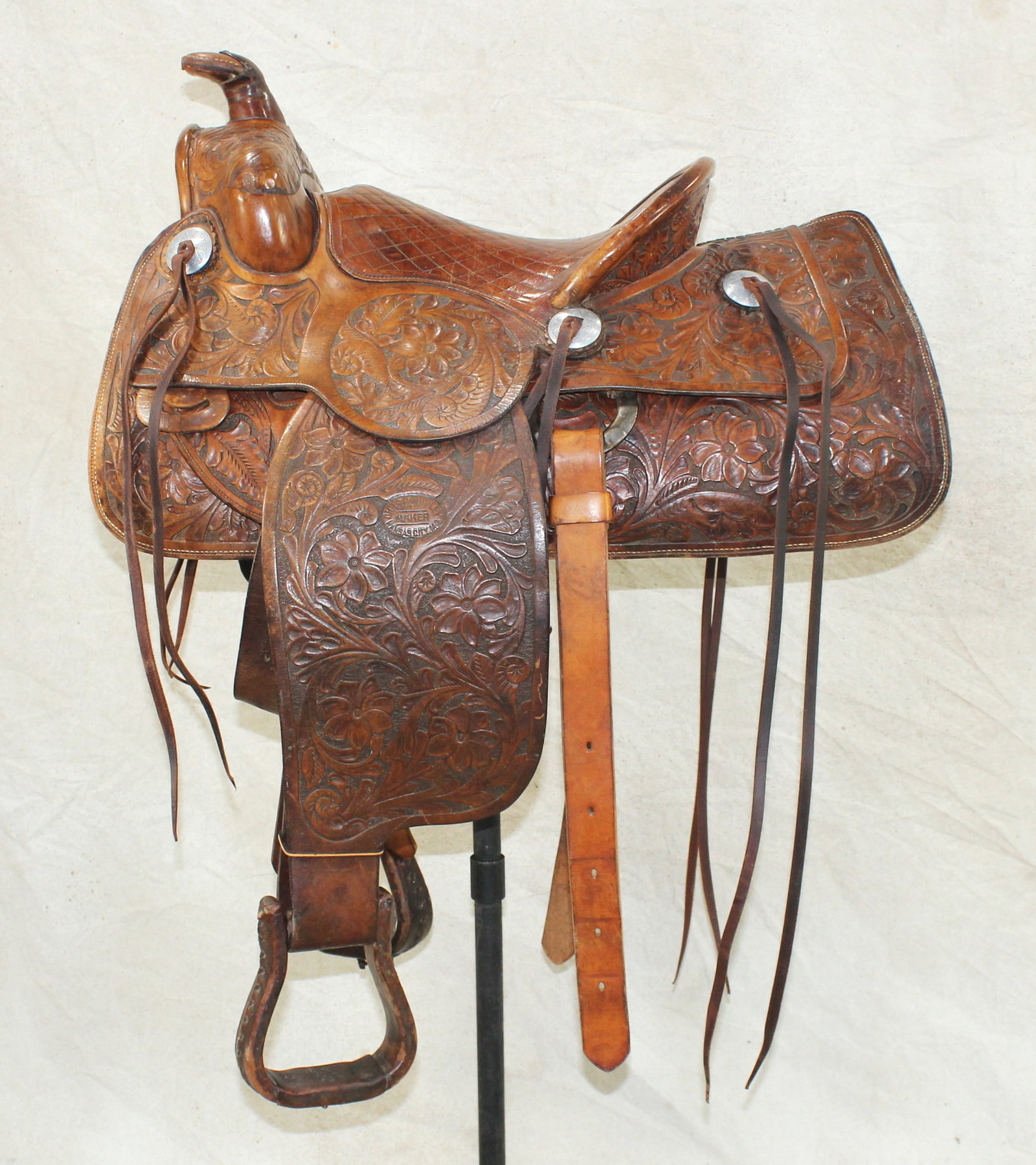 C.P. Shipley Tooled Saddle (1 of 6)