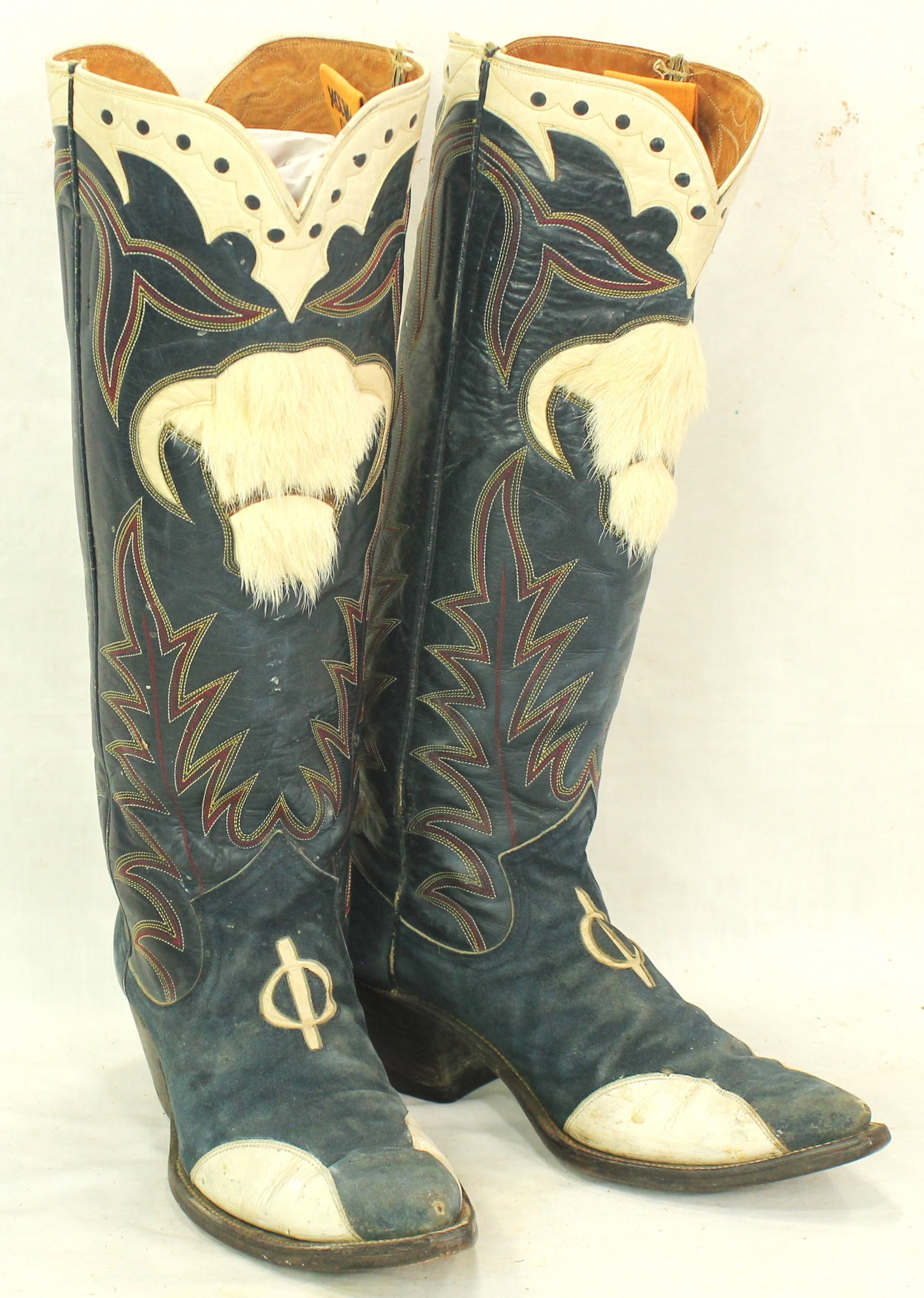Fantastic Nacona Bull Head Boots (1 of 5)