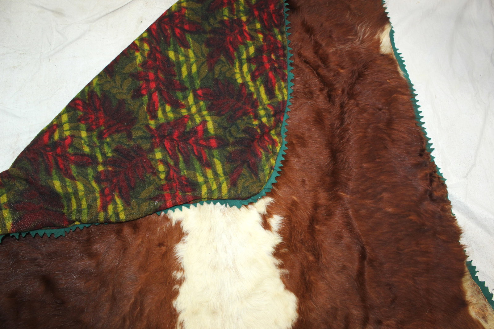 Cowhide Drovers Lap Robe - 3