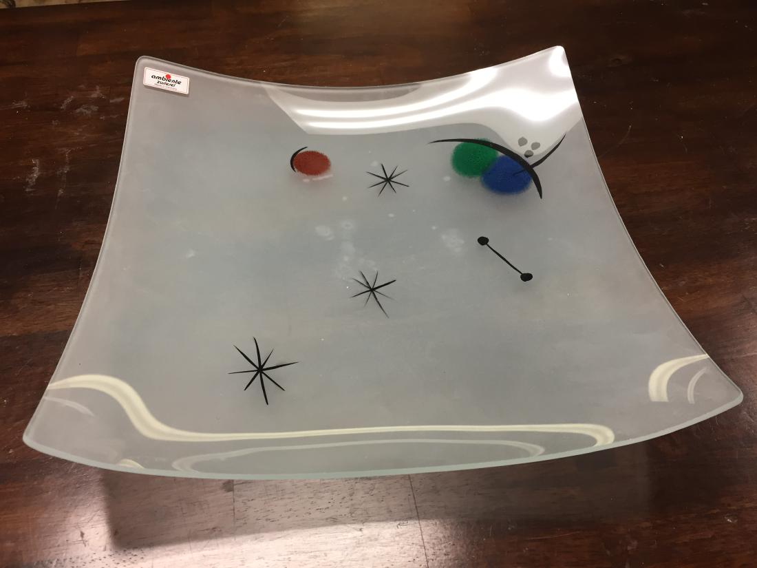 Vintage German Art Glass Dish: Excellent condition.