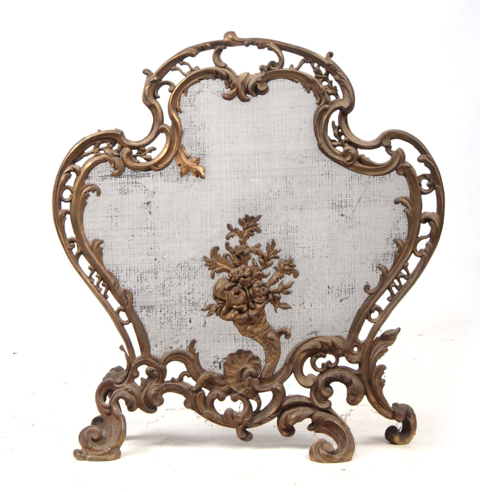 A 19TH CENTURY ORMOLU FRENCH ROCOCO STYLE FIRE SCR (1 of 1)