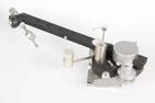 A RARE BOXED DYNAVECTOR DV-505 BALANCED ANALOG TONEARM