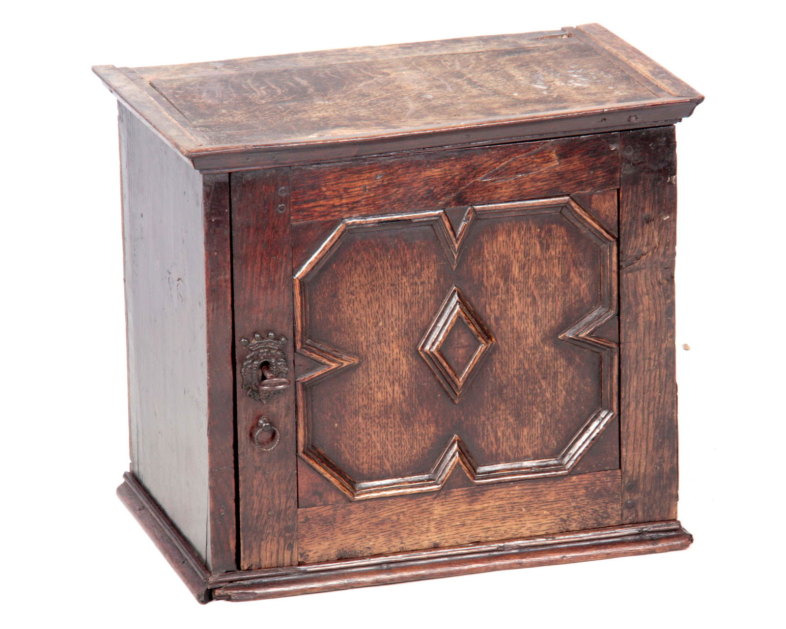 A WILLIAM AND MARY OAK HANGING SPICE CUPBOARD with (1 of 1)