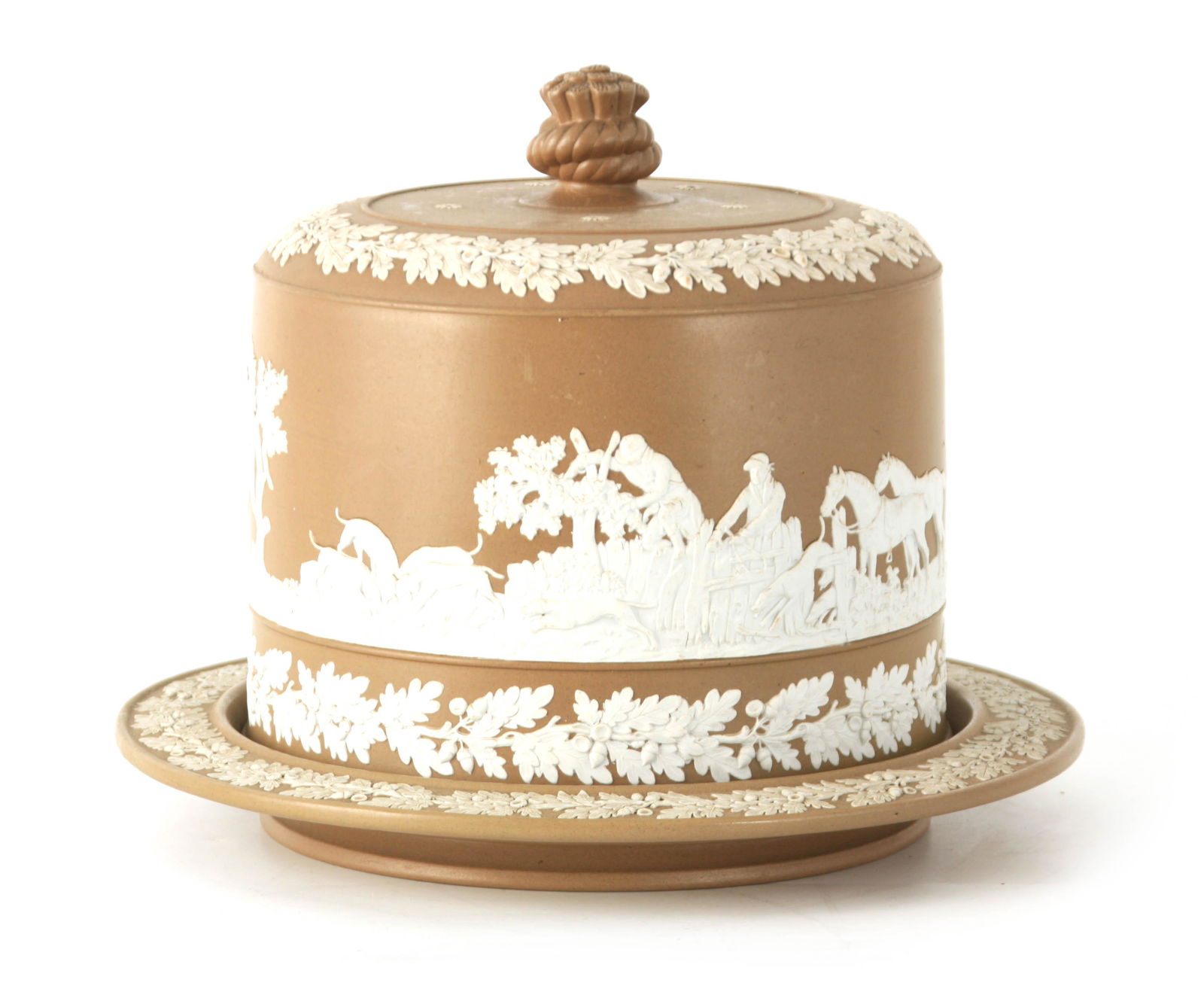 A WEDGWOOD/ADAMS STYLE OVERSIZED BEIGE GROUND WHITE (1 of 1)