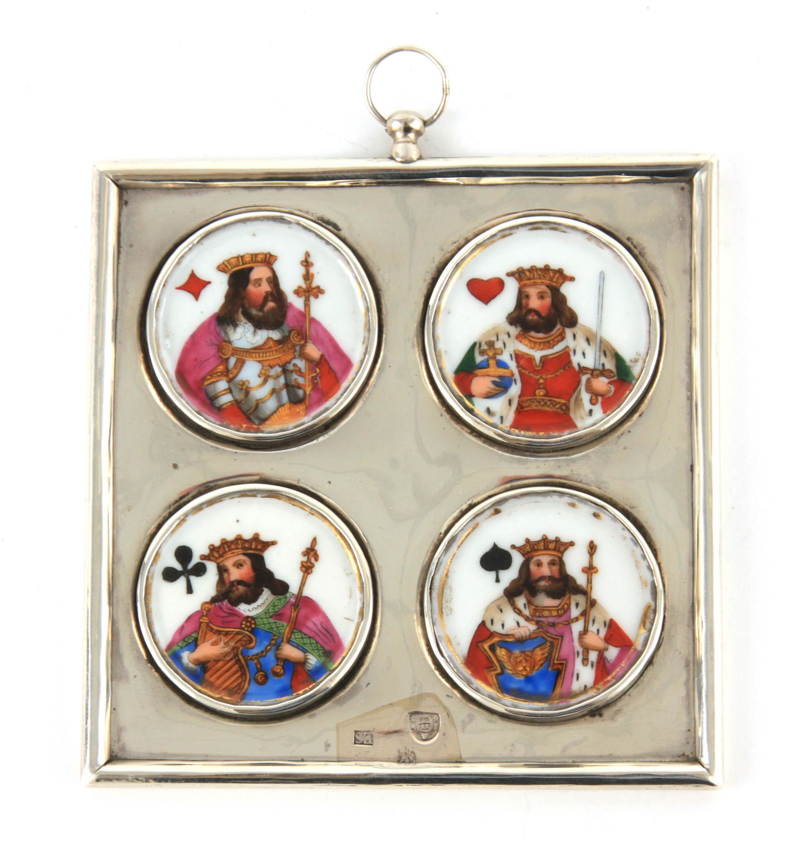 A SET OF 18TH CENTURY PORCELAIN GAMES COUNTERS PAINTED (1 of 1)