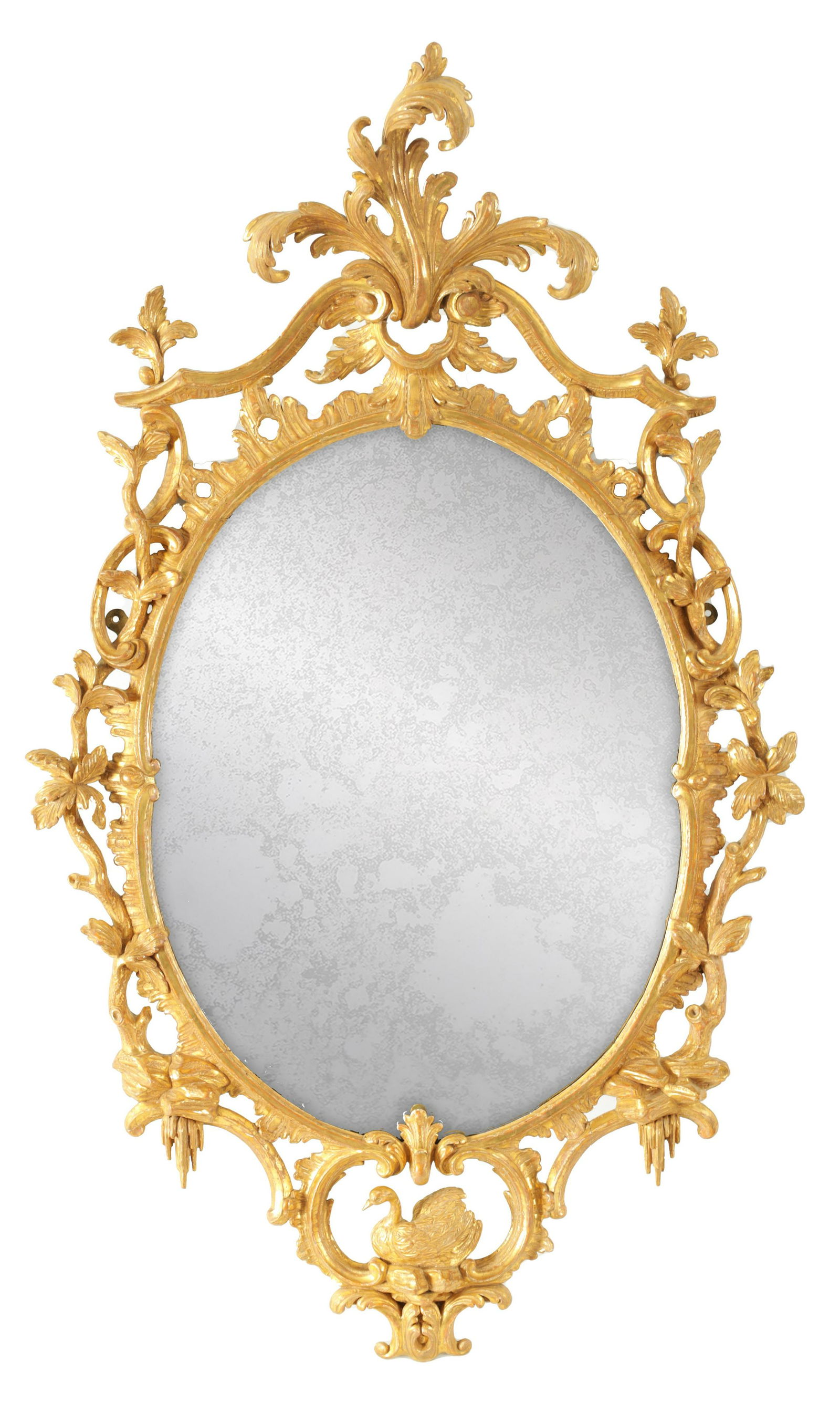 A FINE MID 18TH CENTURY OVAL CARVED GILT GESSO HANGING MIRROR IN THE MANNER OF THOMAS CHIPPENDALE (1 of 3)