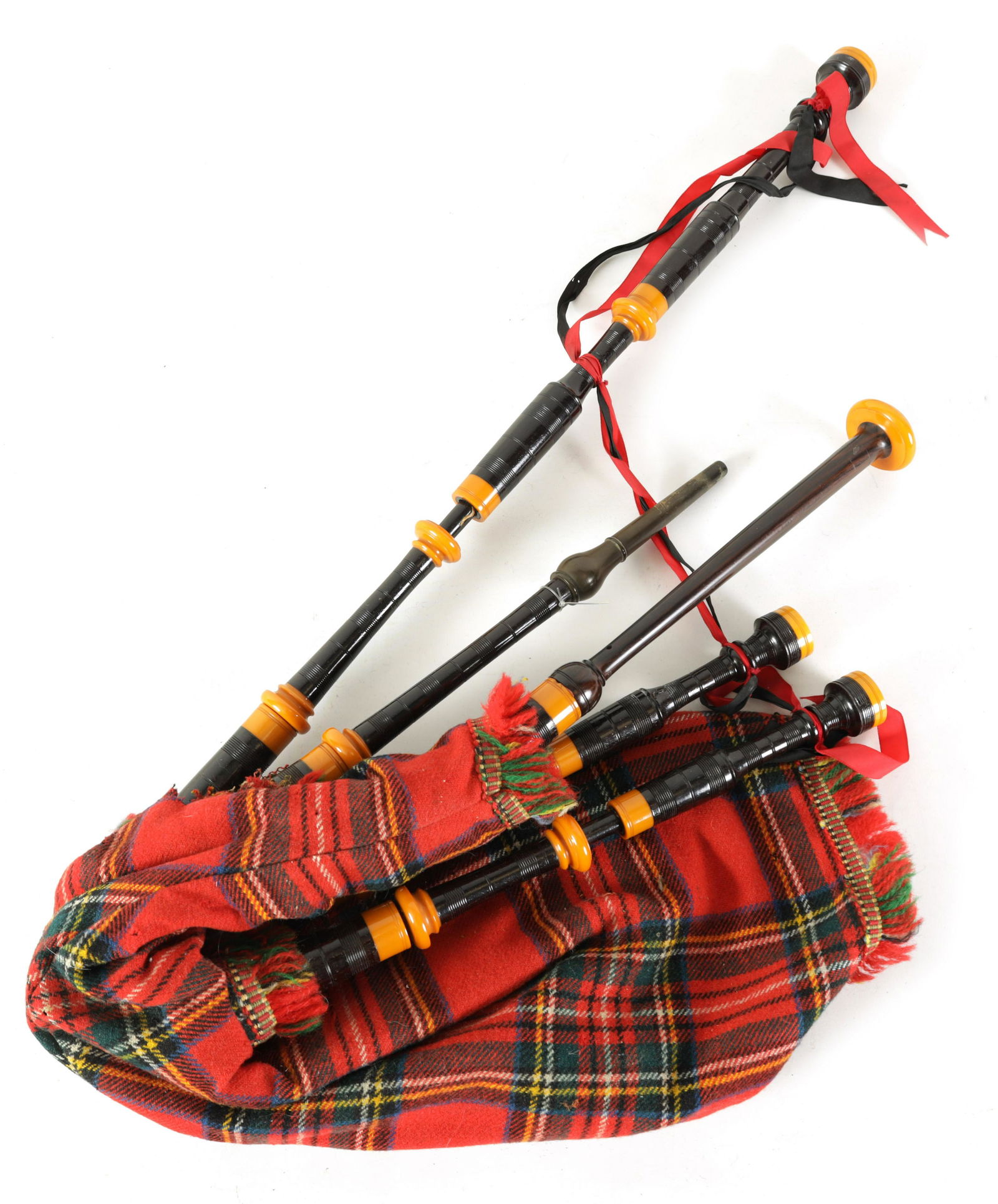 A SET OF SCOTTISH BAGPIPES Mar 10, 2023 Hutchinson Scott