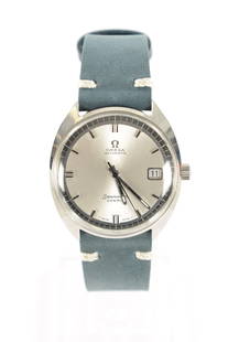 A GENTLEMAN'S 1960'S STAINLESS STEEL OMEGA SEAMASTER COSMIC WRISTWATCH: A GENTLEMAN'S 1960'S STAINLESS STEEL OMEGA SEAMASTER COSMIC WRISTWATCH on blue suede strap, the steel case enclosing a brushed silvered dial with black outer minute band and silvered baton markers,
