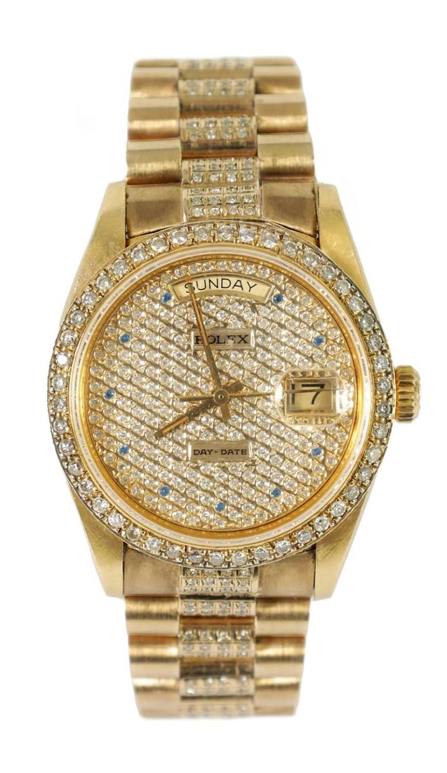 A GENTLEMAN'S 18CT GOLD DIAMOND AND SAPPHIRE ROLEX PRESIDENT DAY/DATE WRISTWATCH (1 of 5)