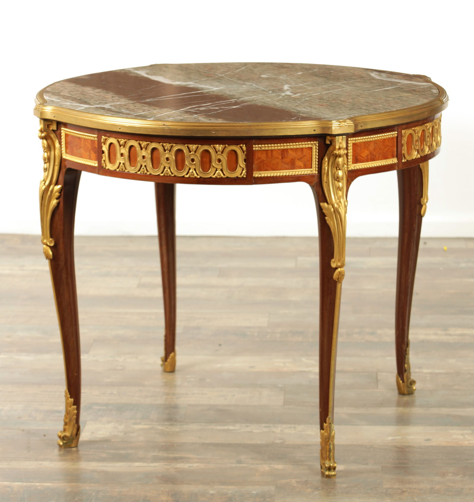 FRANCOIS LINKE, PARIS (1855-1946). A GOOD EARLY 20TH CENTURY FRENCH KINGWOOD PARQUETRY AND ORMOLU (1 of 5)