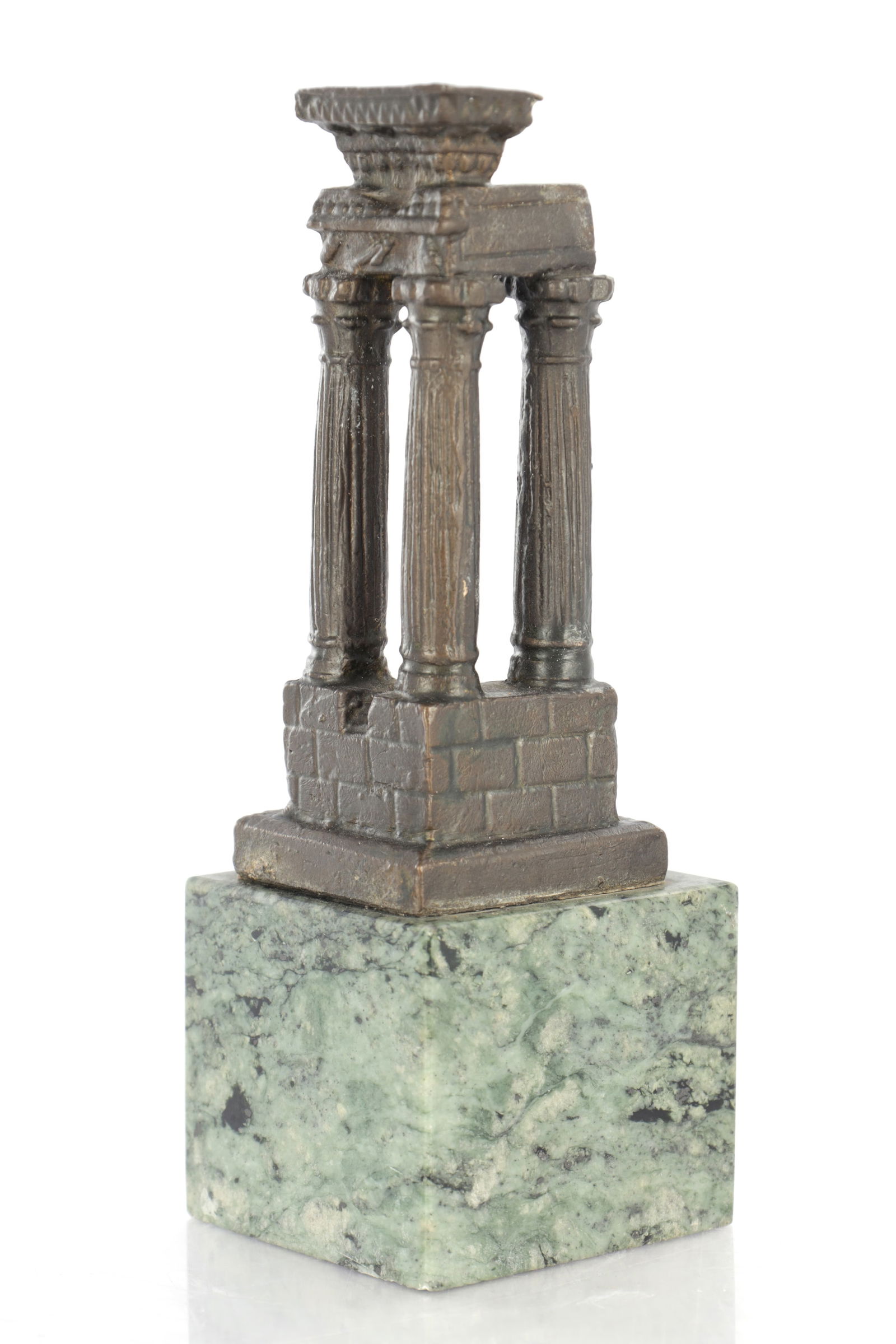 A REGENCY STYLE GRAND TOUR BRONZE SCULPTURE (1 of 9)