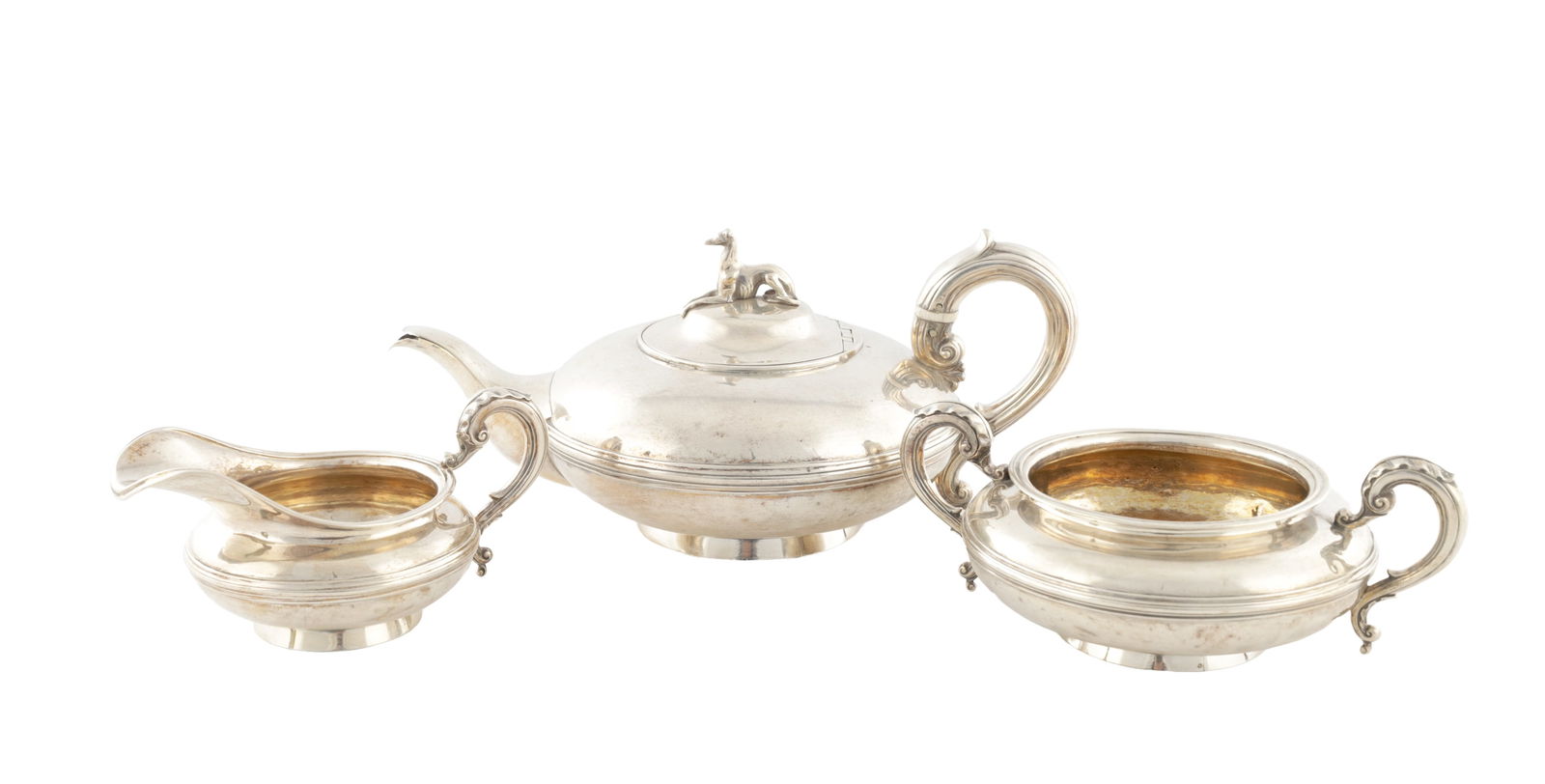 A GEORGE IV SILVER THREE PIECE TEA SET (1 of 20)