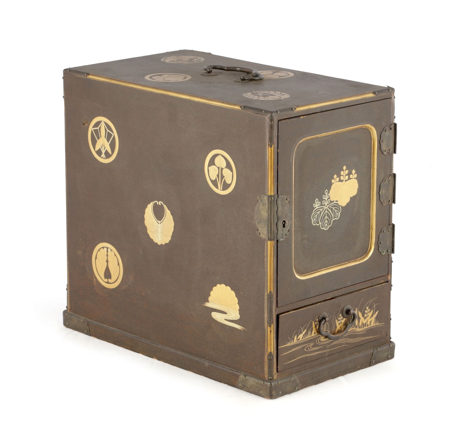 A JAPANESE MEIJI PERIOD LACQUERED TABLE CABINET (1 of 14)