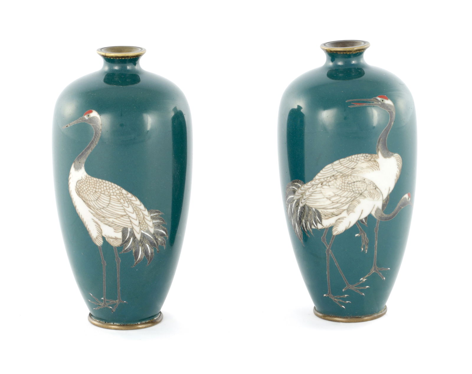 A PAIR OF SMALL JAPANESE MEIJI PERIOD CLOISONNÉ VASES (1 of 8)