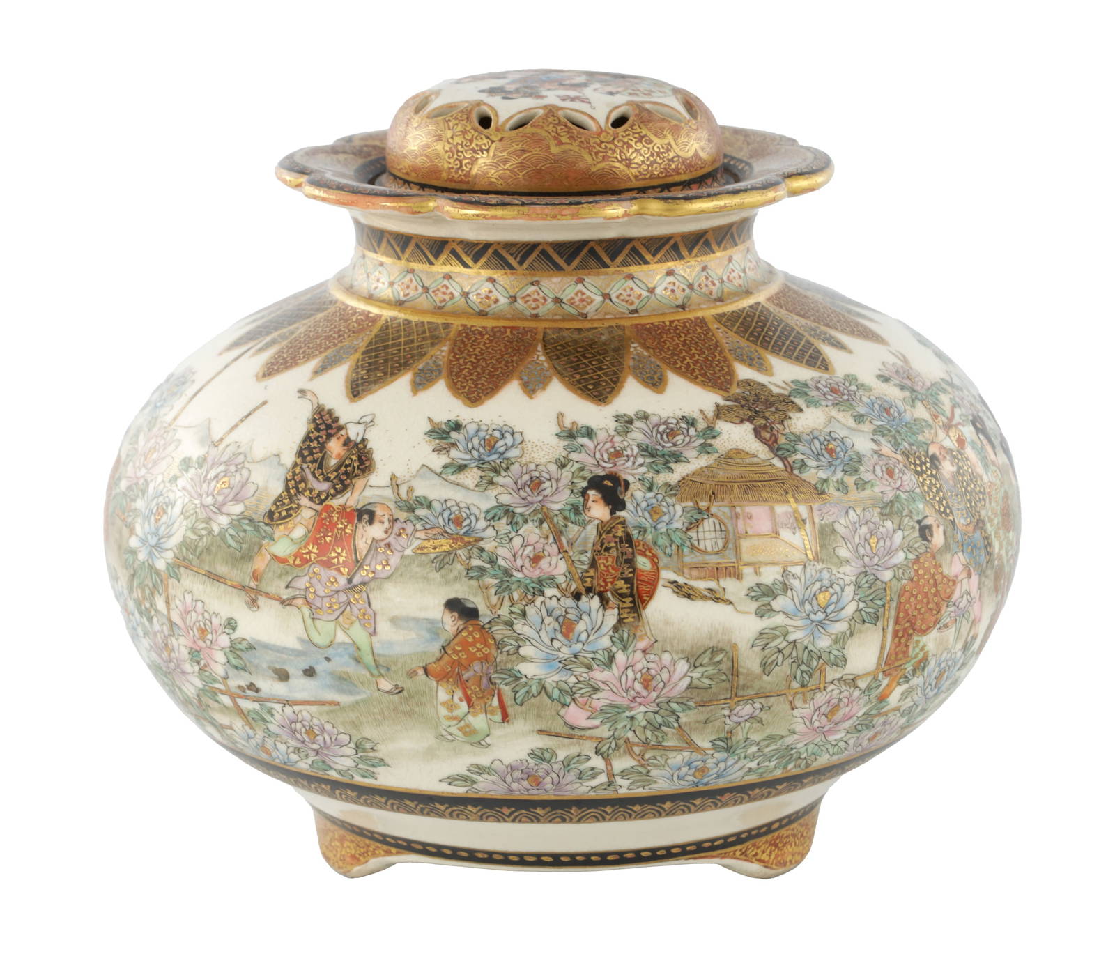 A JAPANESE MEIJI PERIOD SATSUMA KORO OF BULBOUS FORM