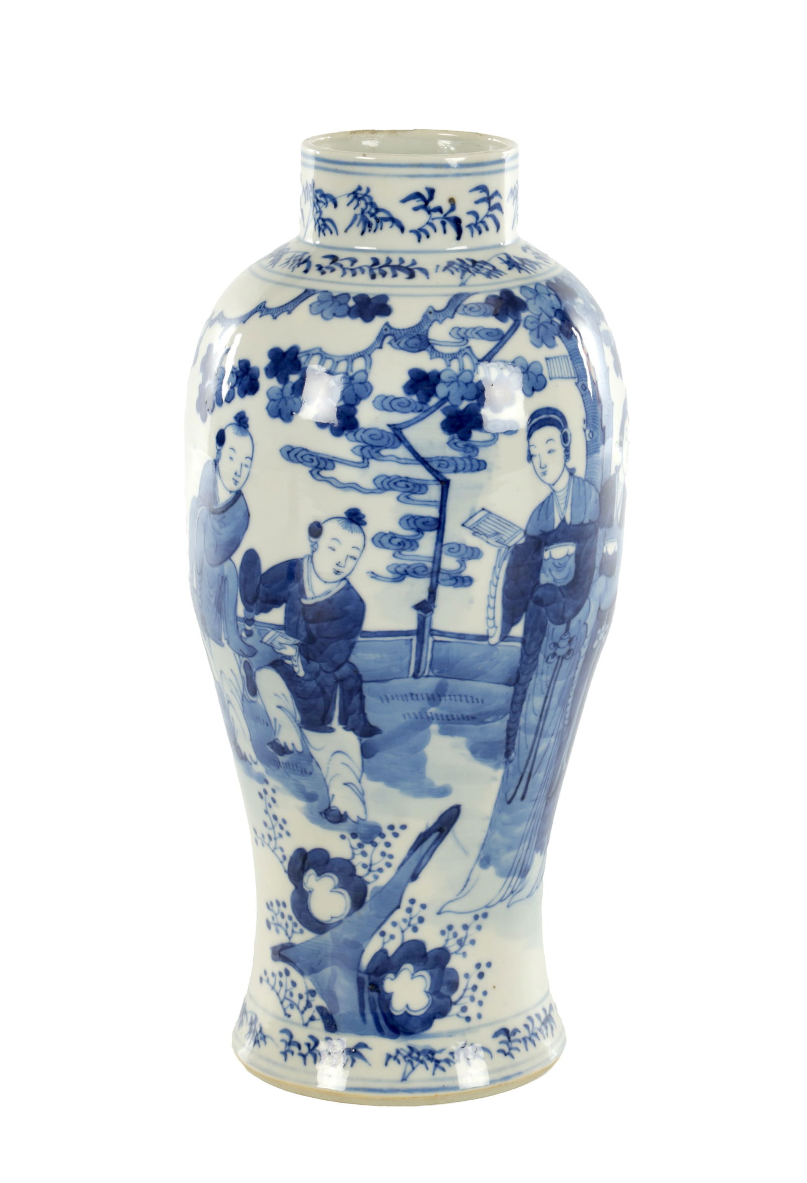 A 20TH CENTURY CHINESE BLUE AND WHITE PORCELAIN VASE (1 of 9)