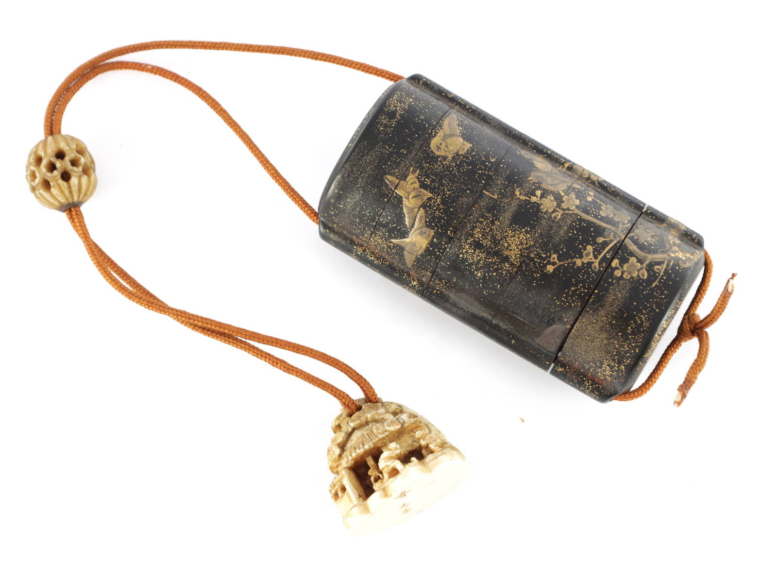 A FINE 19TH CENTURY JAPANESE FIVE CASE LACQUERWORK INRO