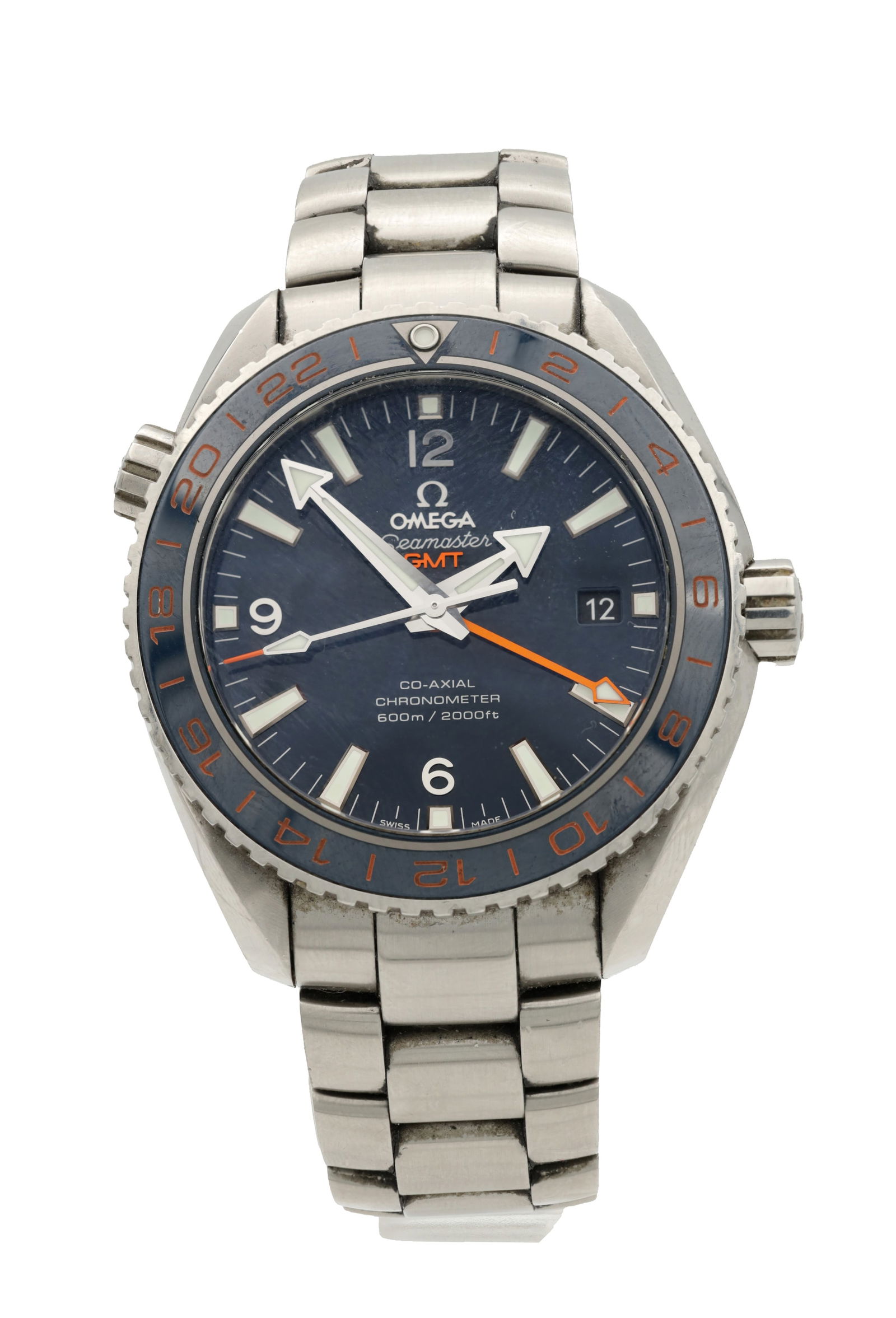 A GENTLEMAN'S STAINLESS STEEL OMEGA SEAMASTER GMT PLANET OCEAN WRIST WATCH: A GENTLEMAN'S STAINLESS STEEL OMEGA SEAMASTER GMT PLANET OCEAN WRIST WATCH on original steel bracelet. The case with crystal back and ceramic rotating bezel enclosing a blue dial with orange 24-hour h